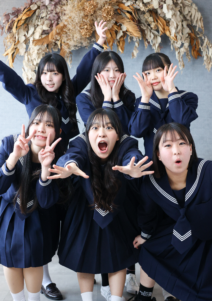 米子市のセルフ写真館ユニゾンボックスで撮影されたフレンズフォト